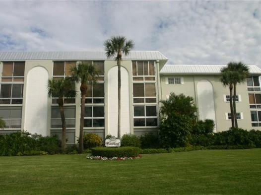 Barclay Apartments (55+)