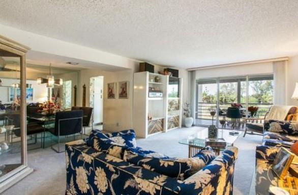 Poinciana Place